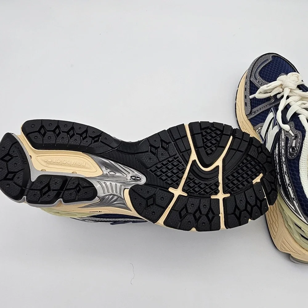 New Balance 1906R Blue Grey‎ Running Shoes Unisex Athletic Men 11.5 Women 13
